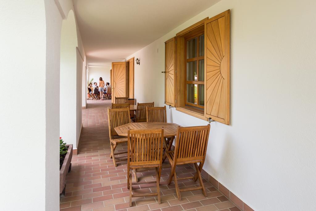 Figula Vendeghaz Hotel Balatonfured Exterior photo